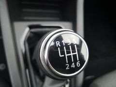 Fahrzeugabbildung Clio V Business Edition 1.0 TCe 90 Sitzh+PDC+All