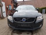 Volvo V70*AUTOMATIK*DIESEL*EURO6*AHK*S-HEFT* - Volvo V70: 6.6