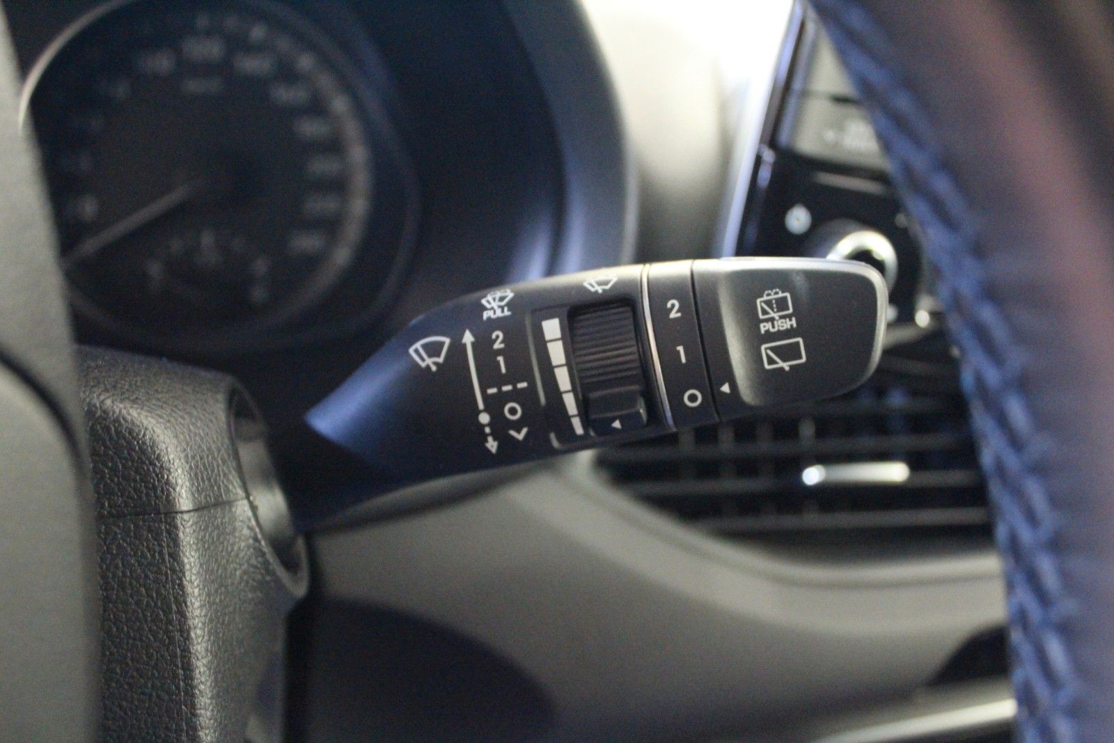 Fahrzeugabbildung Hyundai i30 1.4 I30 Sondermodell Yes!  AHK *