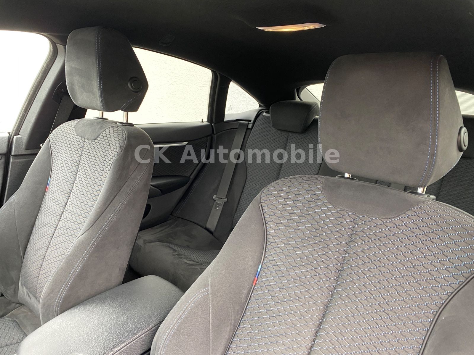 Fahrzeugabbildung BMW 430d xDrive Gran Coupe M-Sport/Navi/Head-Up/LED