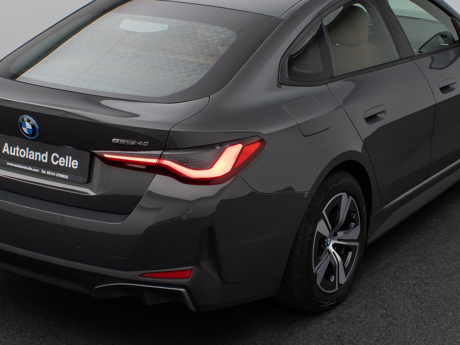 Fahrzeugabbildung BMW i4 eDrive40 Gran Coupé Kamera HUD DAB H/K Komfor