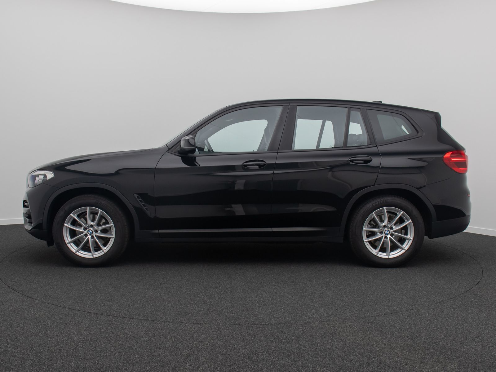 Fahrzeugabbildung BMW X3 xD20d PDC CockpiPlus Sportsitz LED 18Zoll