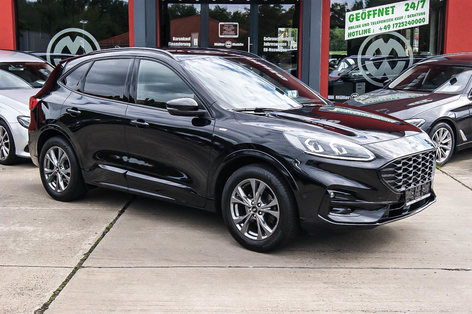 Fahrzeugabbildung Ford Kuga 1.5 EcoBoost ST-LINE X LED Navi HeadUp B&O