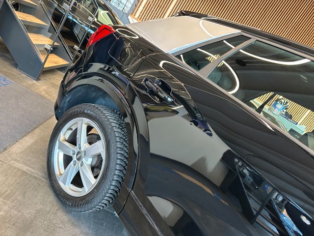 Audi Q2 30 TFSI sport *NAVI*TEMPOMAT*PDC*LED*SZHZ*