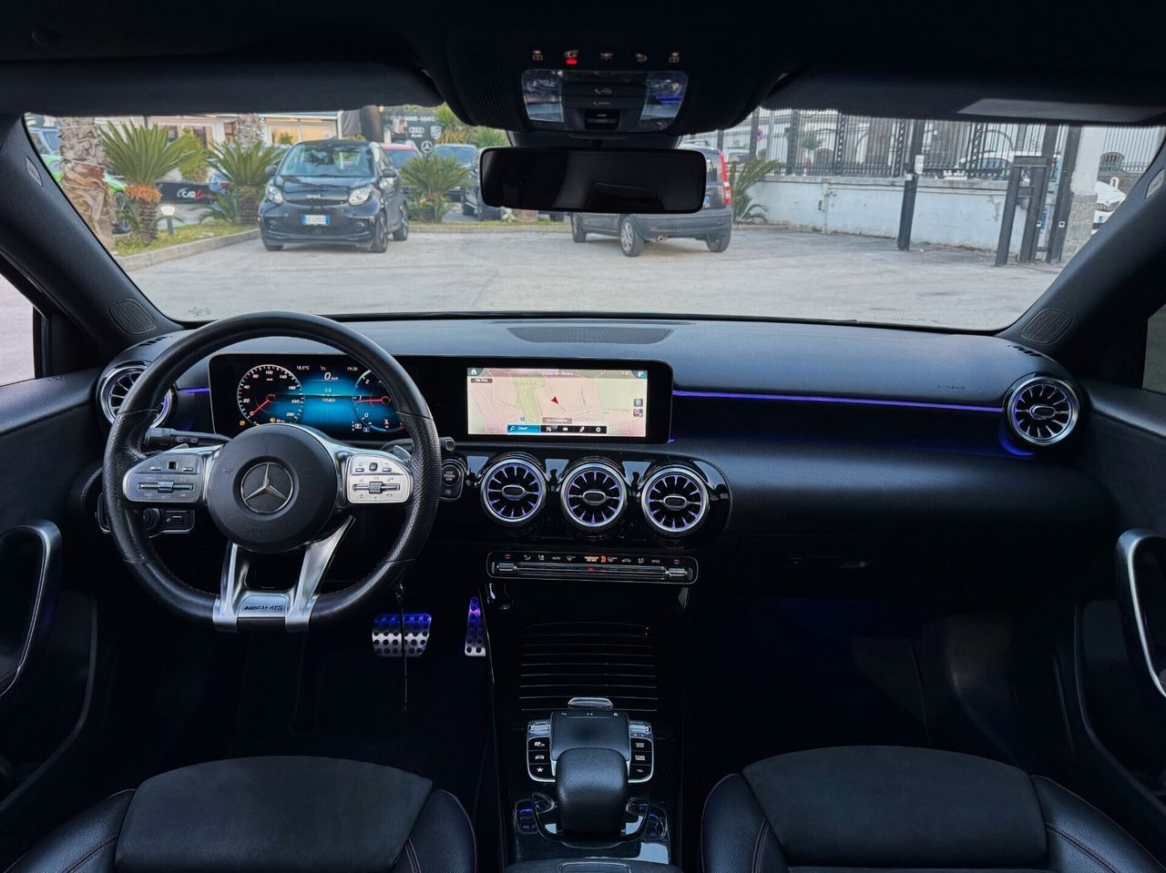 Mercedes-Benz A 180 d Premium AMG TETTO PACK LUC imagem 2