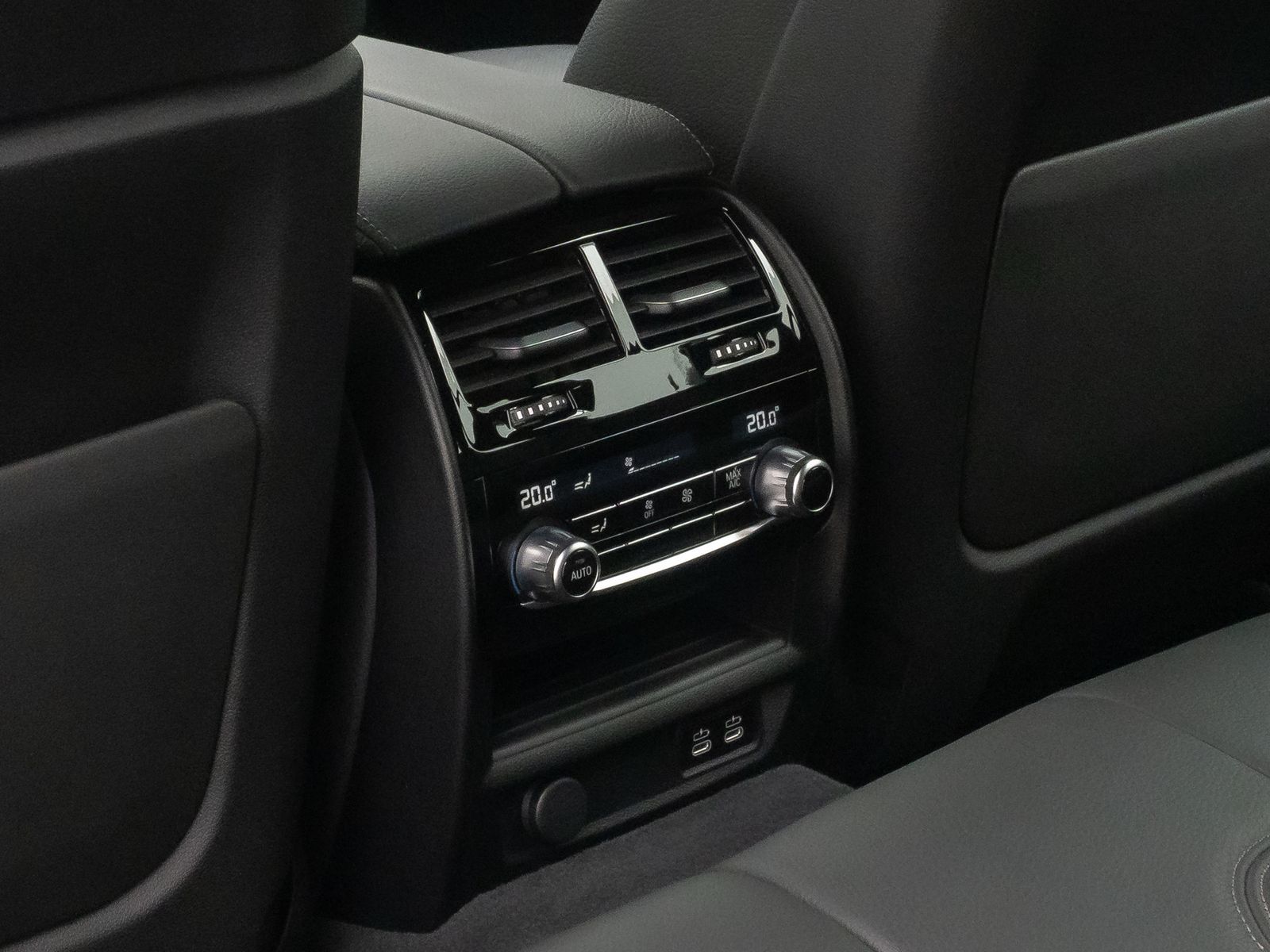 Fahrzeugabbildung BMW 540d xD M Sport Massage HUD Laser Belüftung 20"