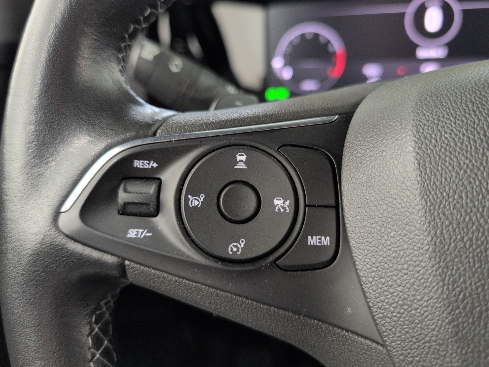 OPEL Mokka 1.2 Turbo Ultimate Massage ACC – Bild 29