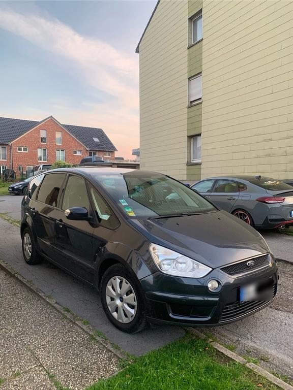 Ford S-Max