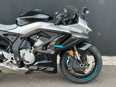CFMOTO 675 SR-R NEBULA BLACK +++ SOFORT VERFÜGBAR