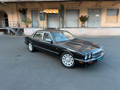 Fahrzeugabbildung Jaguar Daimler 4.0 Super V8 *MwSt. / LWB / Voll*