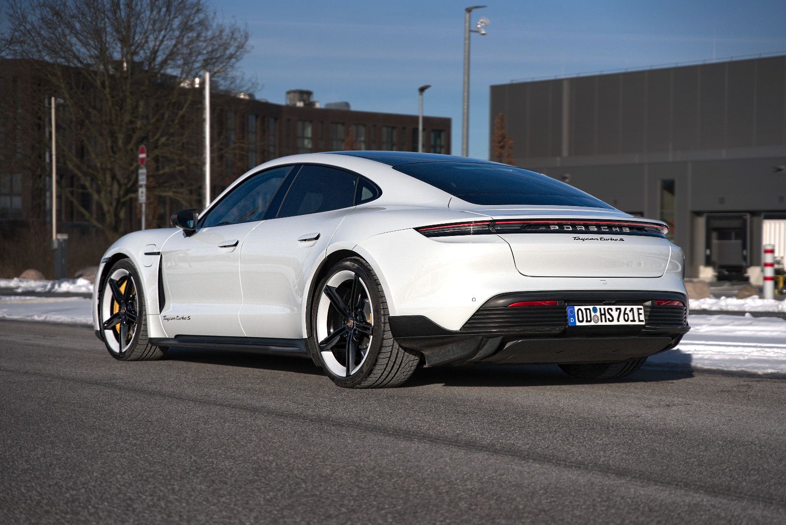 PORSCHE Taycan Turbo S | 761 PS | Scheckheft | 91% SoH