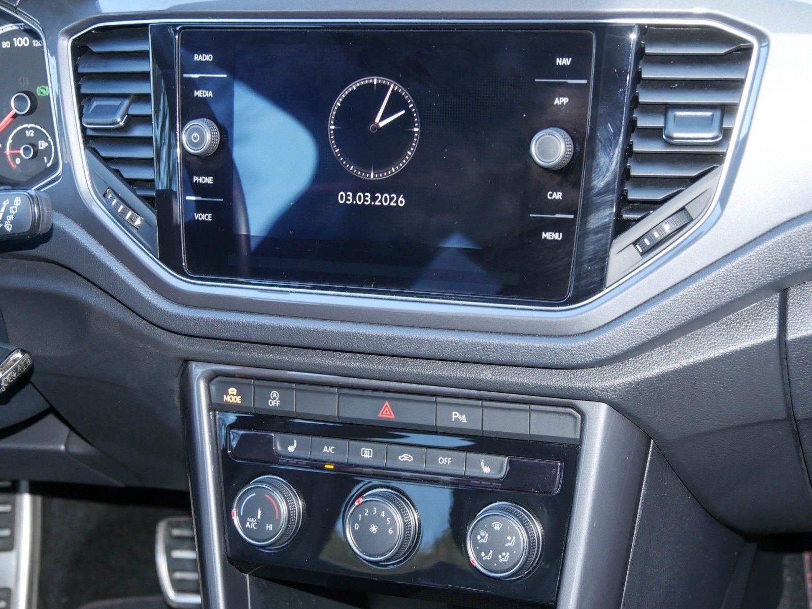 Volkswagen T-Roc - Bild 8