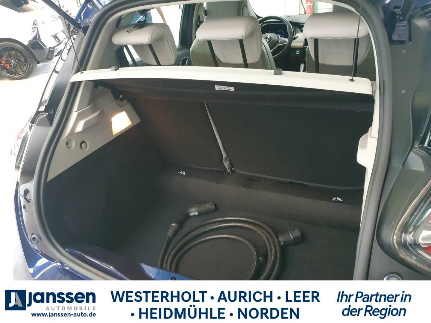 Fahrzeugabbildung Renault ZOE E-Tech 100% el. SONDERMODELL RIVIERA R135 Z.
