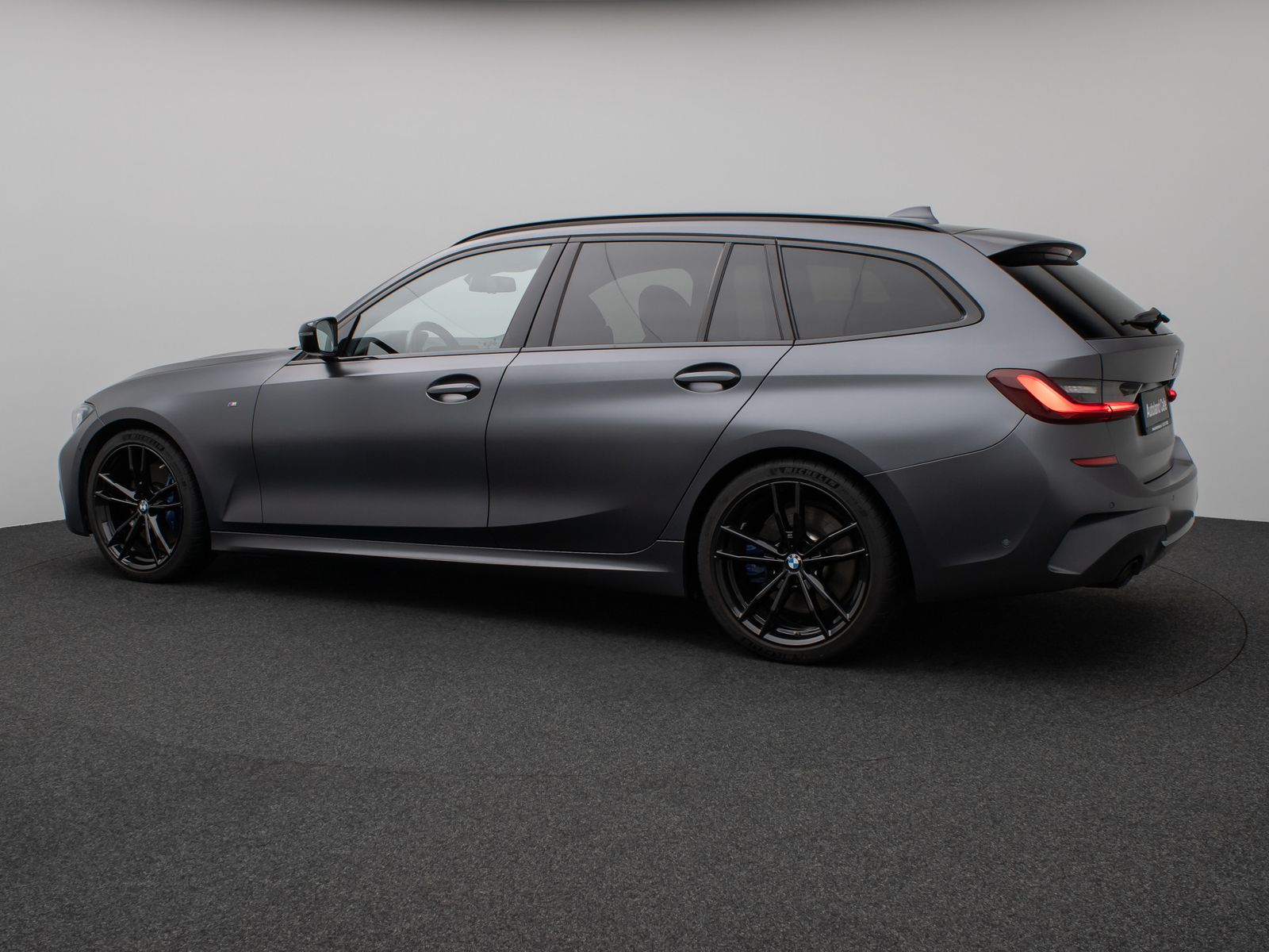 Fahrzeugabbildung BMW 320d M Sport Panorama Laser Kamera DAB HiFi 19"