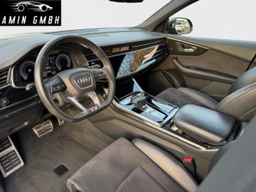 Audi Q8 - 12