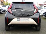 Toyota Aygo X 1.0 l Team D SHZ PDC KLIMA LM - Toyota Aygo (X) in Oberhausen