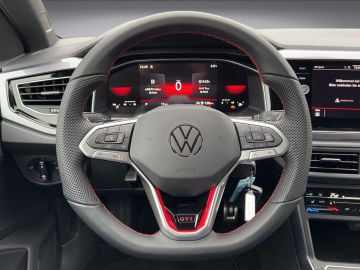 Volkswagen Polo GTI 2.0 TSI DSG Matrix-LED Navi IQ.DRIVE di