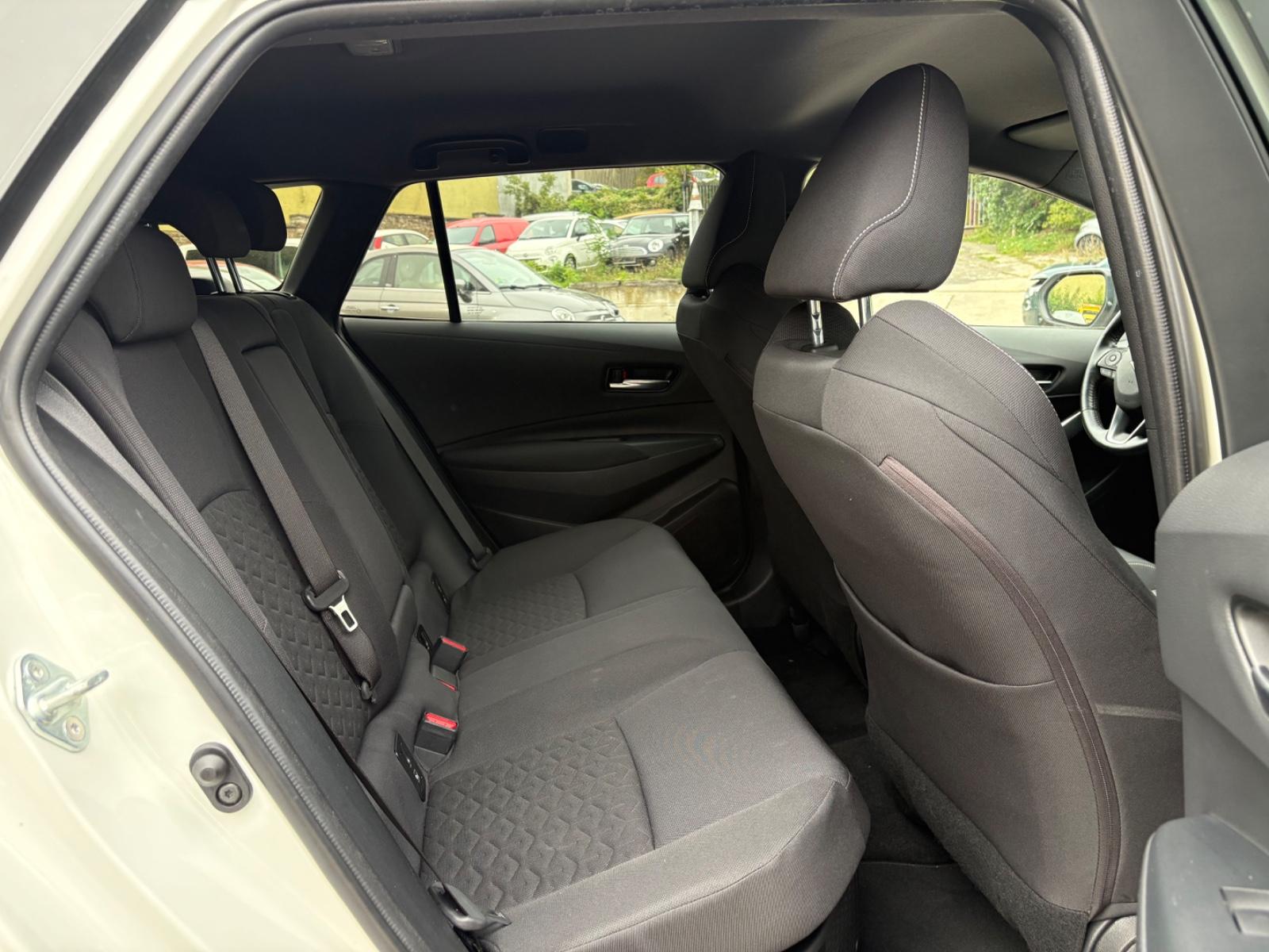 Suzuki Swace 1.8 Hybrid Comfort+ / 168