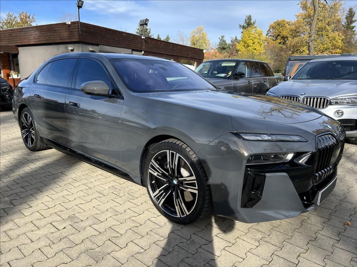 BMW 750 e xDrive M Sport