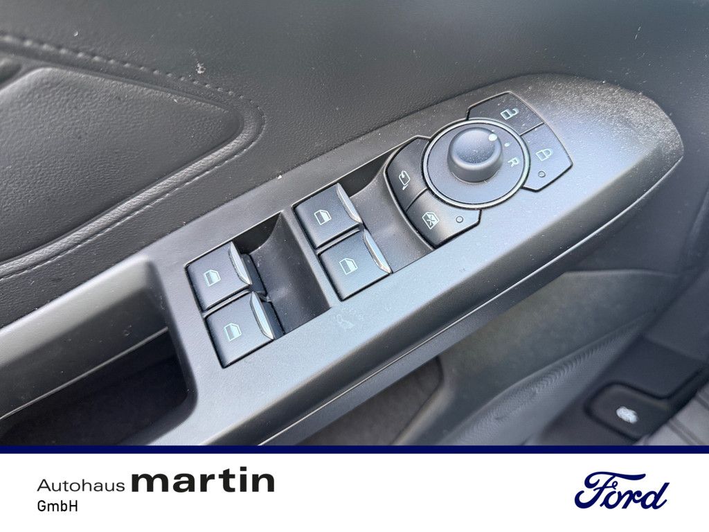 Fahrzeugabbildung Ford Focus 1.0 Titanium SHZ NAVI ACC B&O FACEL. LED