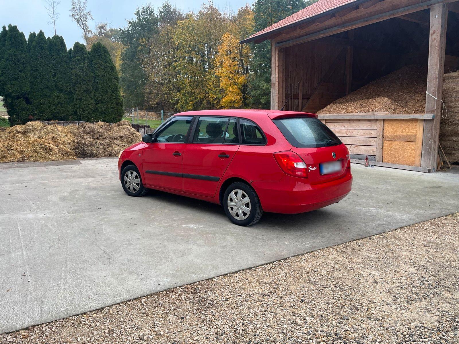 Skoda Fabia 2012 — photo 6