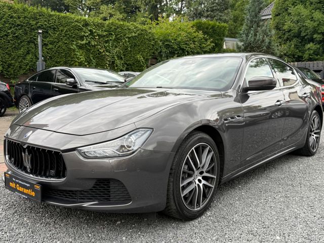 Maserati Ghibli 3.0 D*Scheckheft*Voll*Garantie