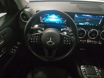 Mercedes GLB 220 - 12