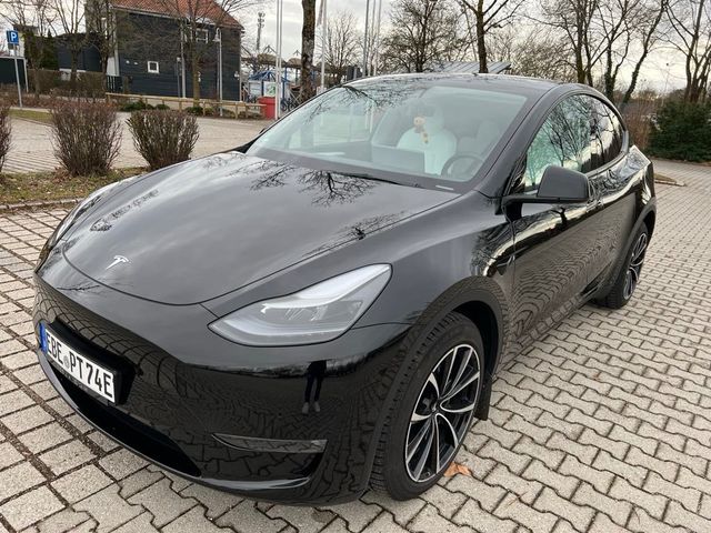 Tesla Model Y Long Range Dual AWD - USS