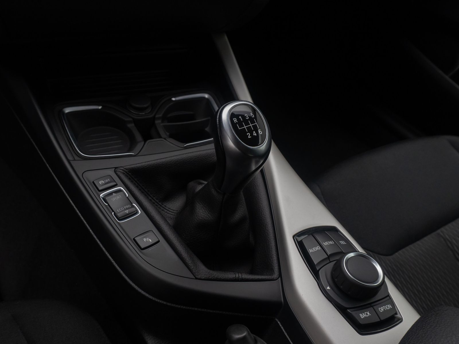 Fahrzeugabbildung BMW 116i Advantage Geschwindigreg PDC Sitzhzng Klima