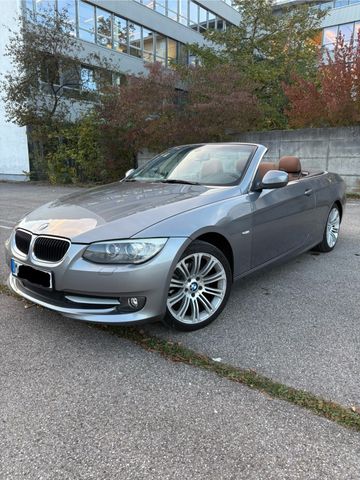 BMW 320i Cabrio - E93 