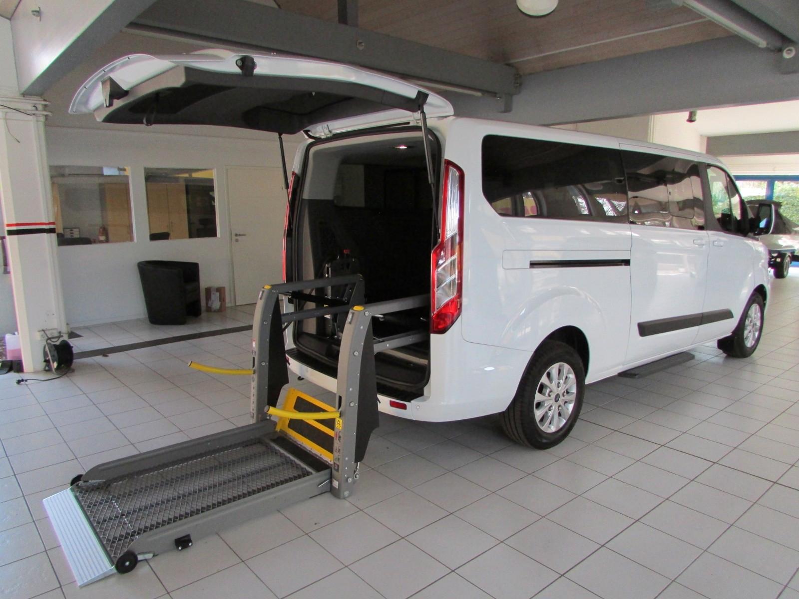 Ford Tourneo Custom 320 L2 Rollstuhl-Hebebühne-Lift