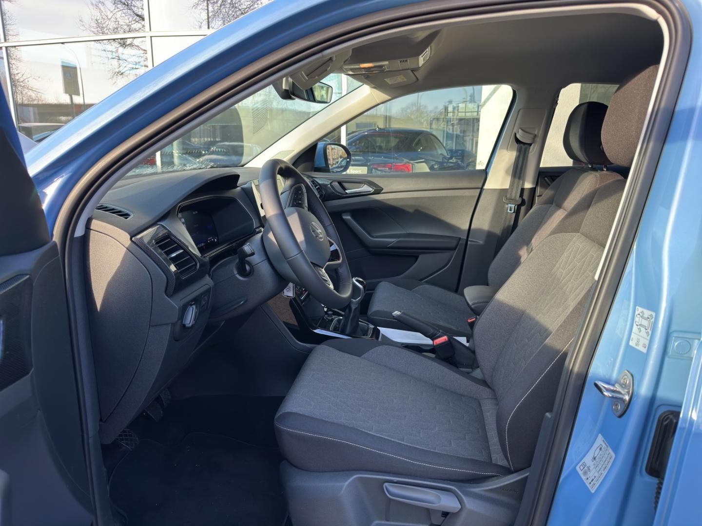 Fahrzeugabbildung Volkswagen T-Cross Life Life,RFK,GJR,Climatronic,Navi,LM-Fe