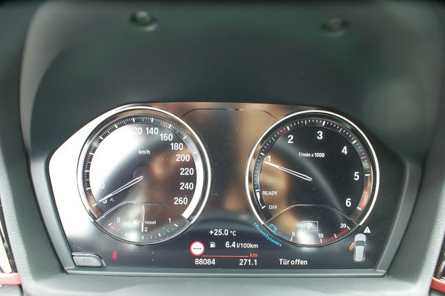 Fahrzeugabbildung BMW X1 xDrive20 dA Sport Line LED AHK NAVI 1.HAND
