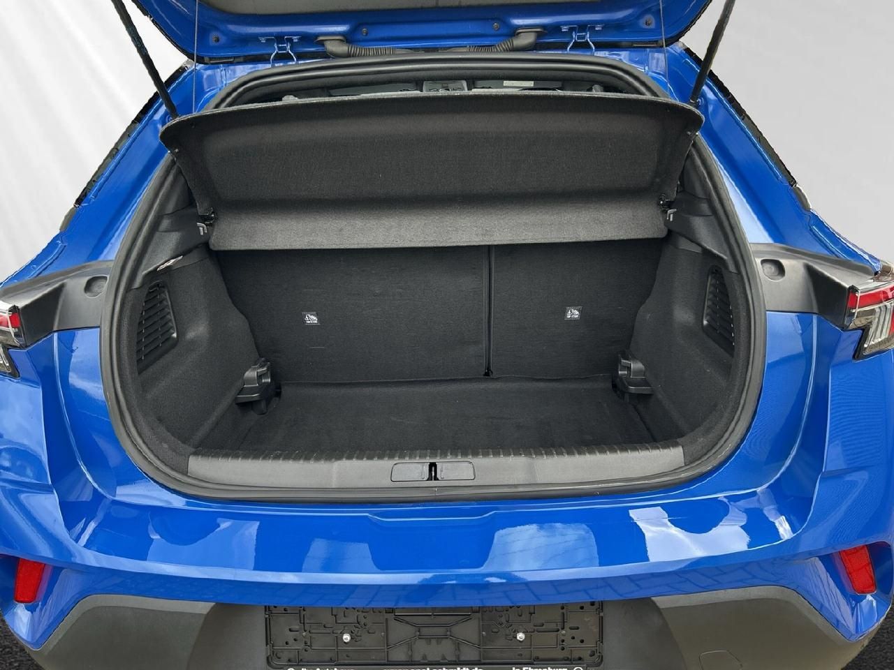 Fahrzeugabbildung Opel Mokka Ultimate Leder AHK