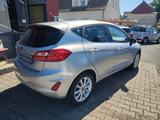 Ford Fiesta Titanium SHZ/LED/PDC/Frontscheibenheizung - Ford Fiesta: Fr