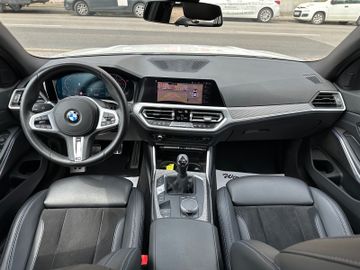 Fahrzeugabbildung BMW 320 Baureihe 3 Lim. 320 d M SPORT LED NAVI G20