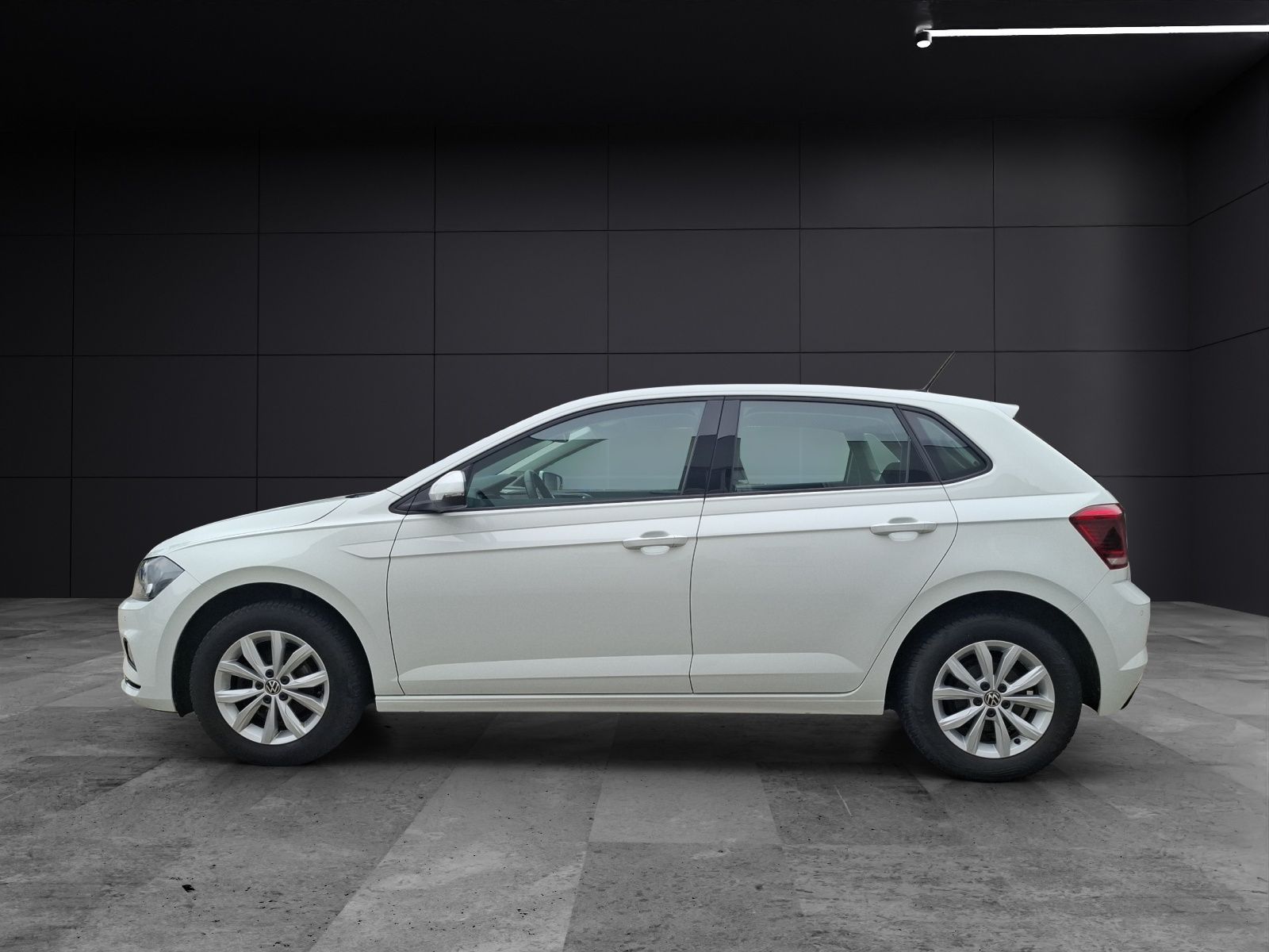 Fahrzeugabbildung Volkswagen Polo TSI Highline Navi Climatronic ACC PDC SH LM