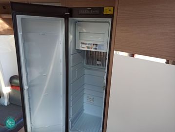 Fahrzeugabbildung Malibu T 460 LE 1.Hand, Top, Preissenkung!!
