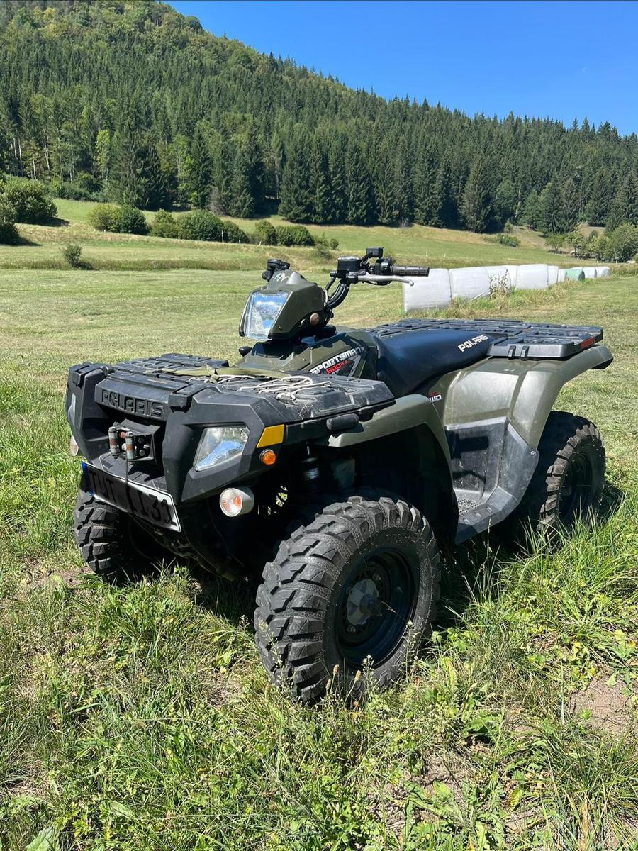 Polaris Sportsman 2011 — engine 498 cm³, 37 HP (27kW)