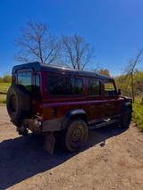Land Rover Defender 110 TD4 Station Wagon SE  - Land Rover Defender: Schiebedach