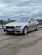 BMW 525d F10 mit M Paket  Top Ausstattung - BMW 525 in Düsseldorf
