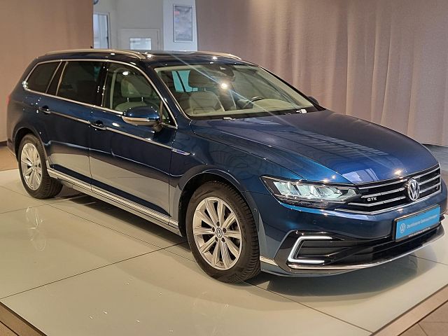 Passat Variant GTE 1.4 TSI R-LINE AHK DCC LEDER