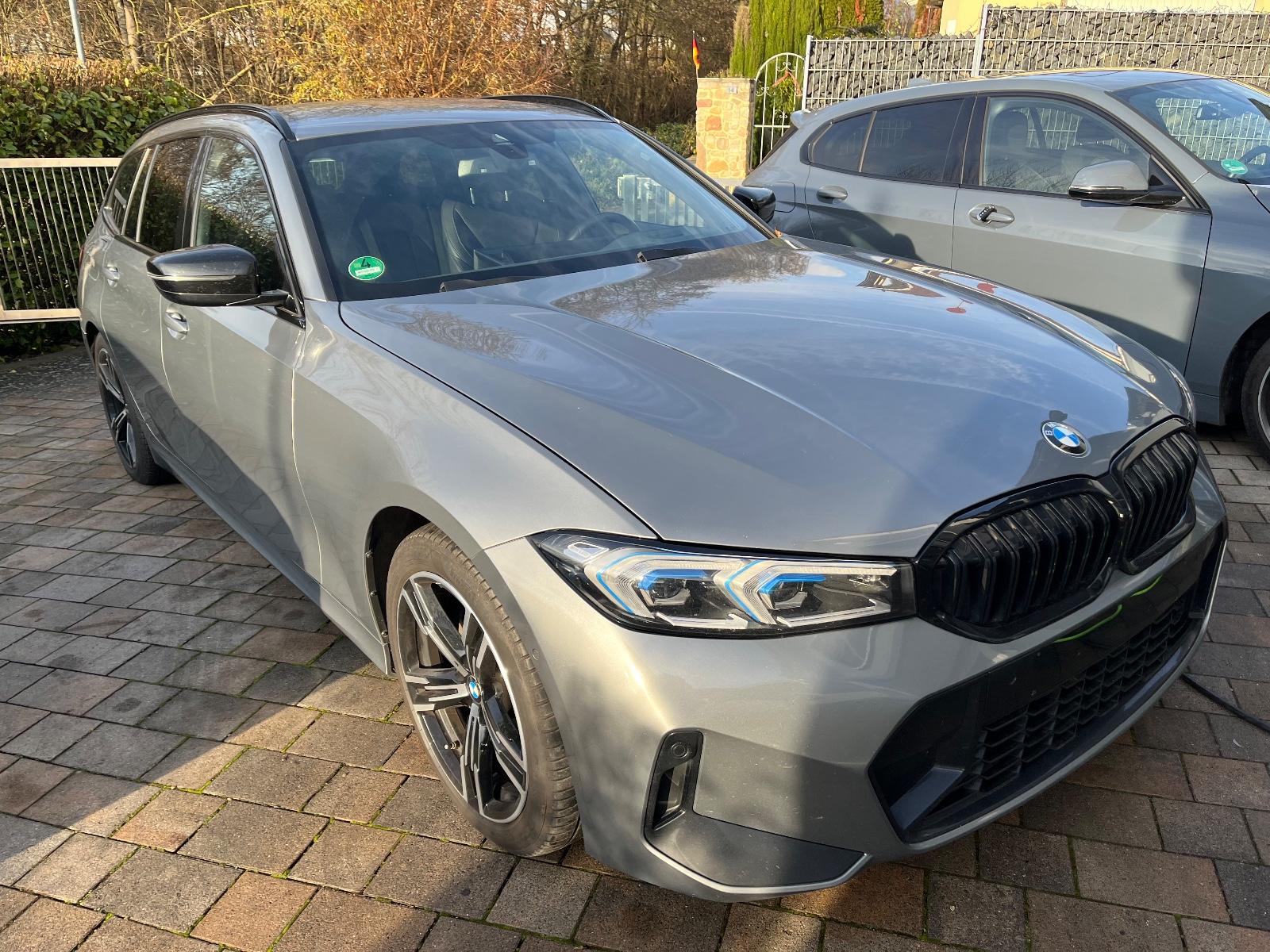 BMW 320d M Sport SAG LivePR HUD A-LED H/K KAM Ufrei