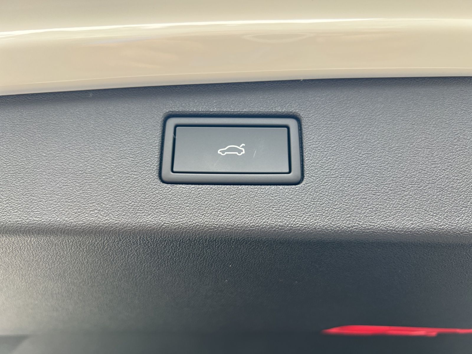 Tiguan R-Line 1,5 l eHybrid OPF DSG
