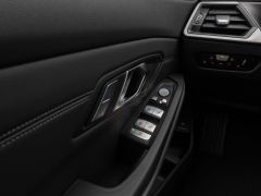 Foto Nummer 33: BMW 320e