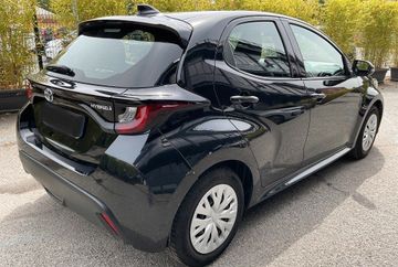 Toyota Yaris - 7