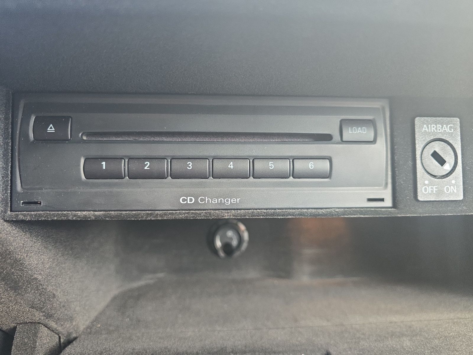 Fahrzeugabbildung Audi A6 Avant 3.0 TDI quattro 3x S-Line Voll