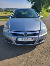 Opel Astra H 1.9 CDTI 74kW -TÜV(NEU) - Opel Astra aus 2006 mit Diesel-Antrieb: Limousine