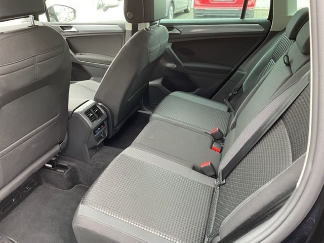 Tiguan 1.5 TSI ACTIVE NAVI TEL LED ACC Rückfahrk