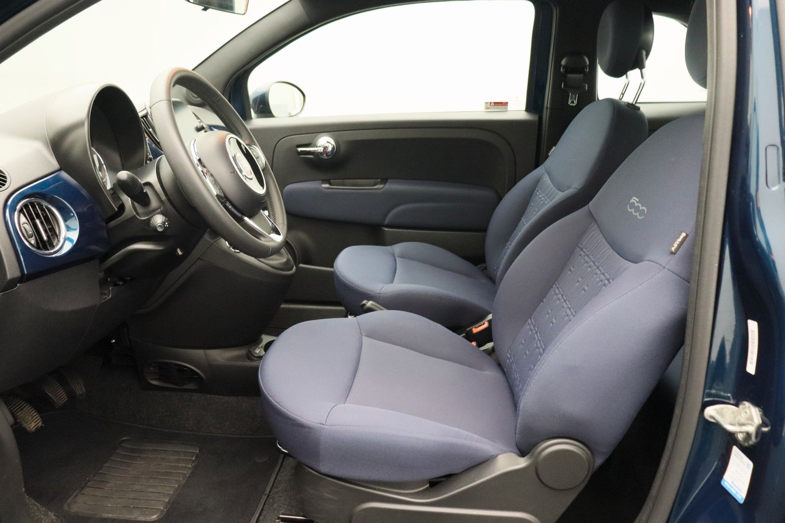 Fahrzeugabbildung Fiat 500 1.0 Club